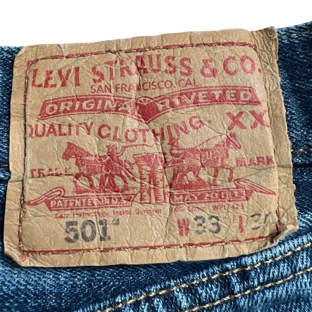 Levis 501 Original Straight Leg Jeans Mens 33x30 Blue Denim Button Fly 005010422 - Picture 13 of 16